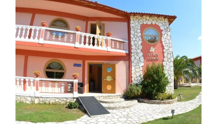 Hotel Petros Italos Bed & Breakfast poza 0