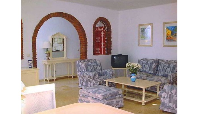 Hotel El Capistrano poza 1