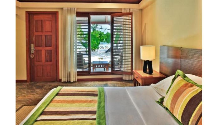 Hotel Kurumba Maldives poza 5