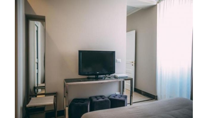 Hotel La Dependance poza 8