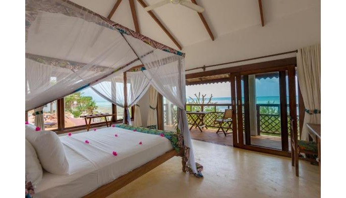 Hotel Warere Beach poza 8