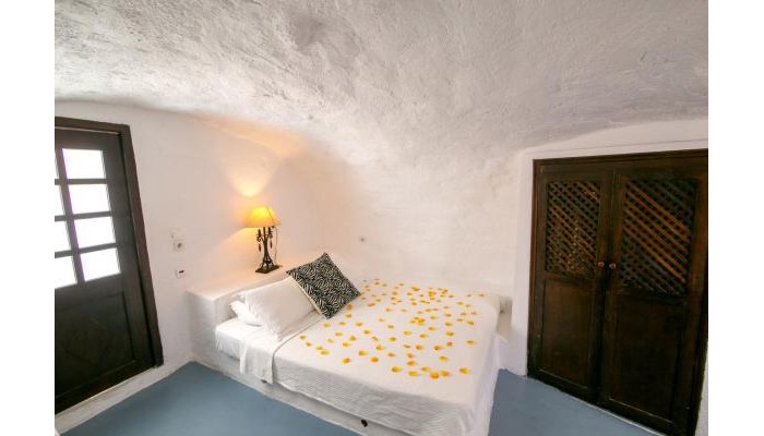 Hotel Alexander's Suites Santorini poza 2