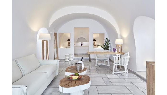 Hotel Charisma Suites poza 3