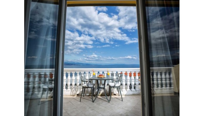 Grand Hotel 4 Opatijska Cvijeta poza 9