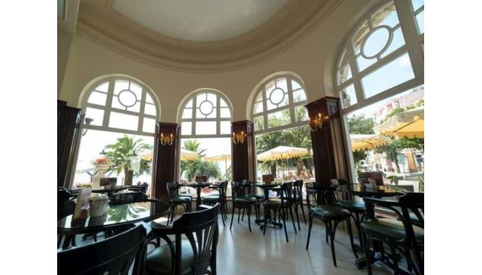 Hotel Milenij poza 23