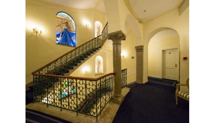 Hotel Milenij poza 19