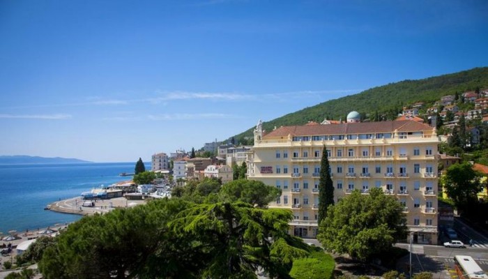 Remisens Hotel Palace Bellevue poza 3