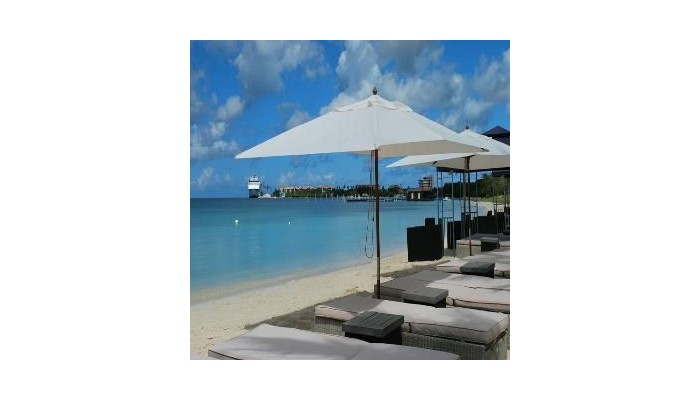 Talk Of The Town Hotel & Beach Club poza 9