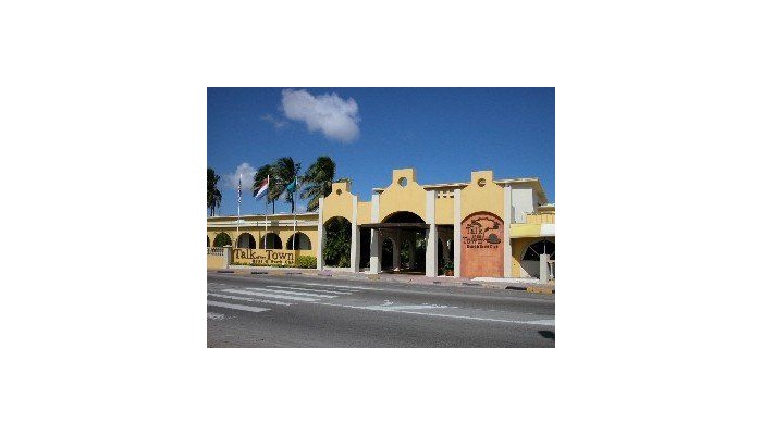 Talk Of The Town Hotel & Beach Club poza 2