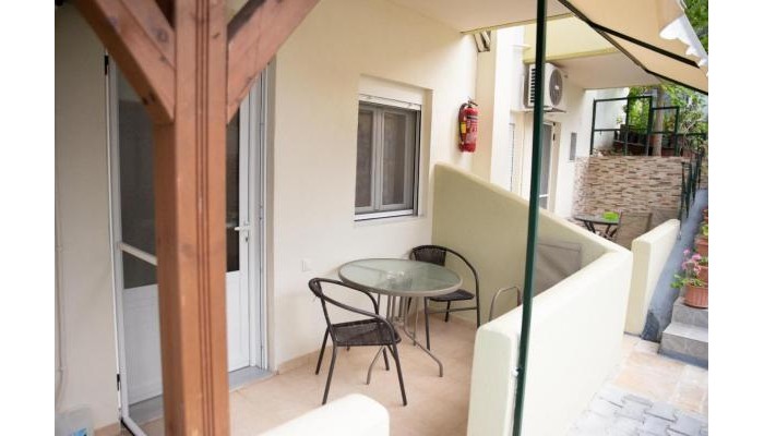 Nikos Apartments poza 0
