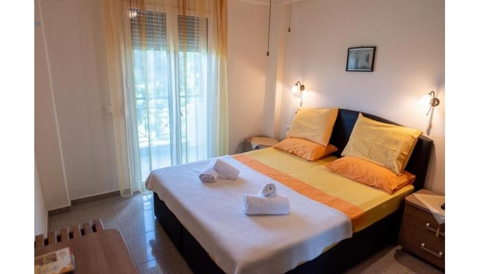 Nikos Apartments poza 7