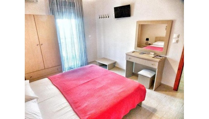 Nikos Apartments poza 1