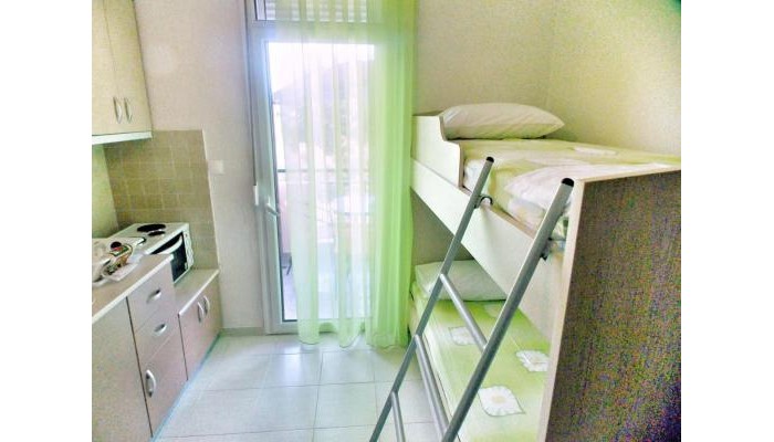 Nikos Apartments poza 4