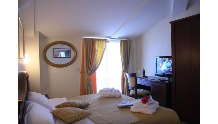 Hotel Italia poza 3
