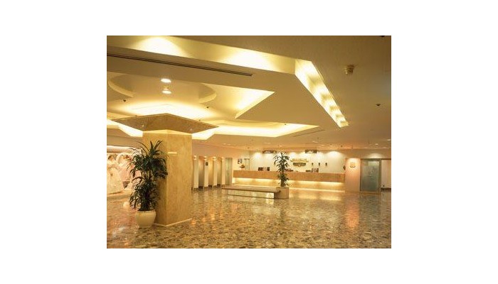 Hotel Shin Osaka Esaka Tokyu Rei poza 2