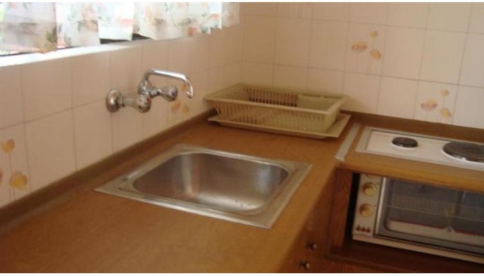 Elena Apartments poza 7