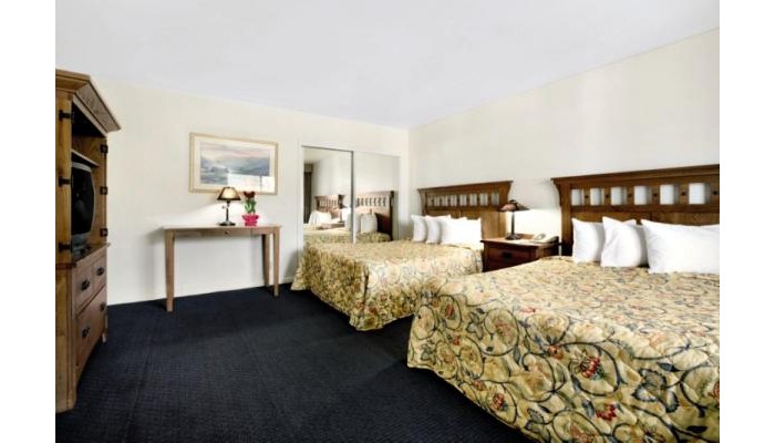 Hotel Days Inn And Suites Santa Barbara poza 5