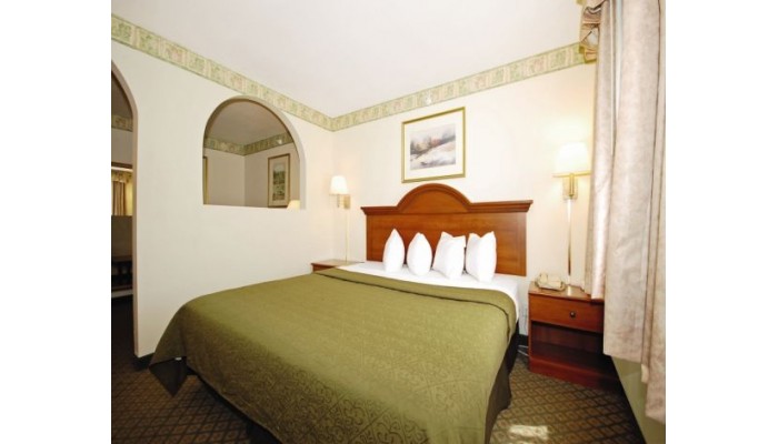 Hotel Quality Suites poza 0