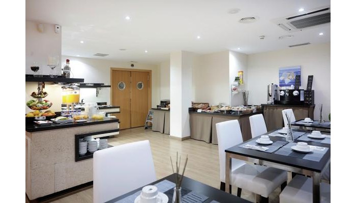 Hotel Sercotel Zurbaran poza 9