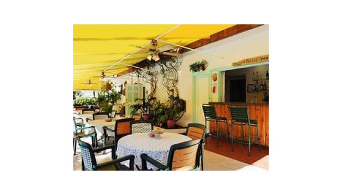 Hotel Best Western Plus Bay View Suites poza 1