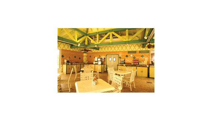 Hotel Comfort Suites poza 8