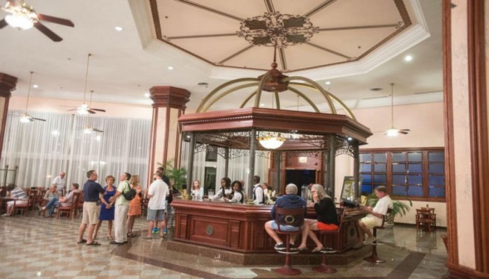 Hotel Riu Palace Paradise Island poza 6