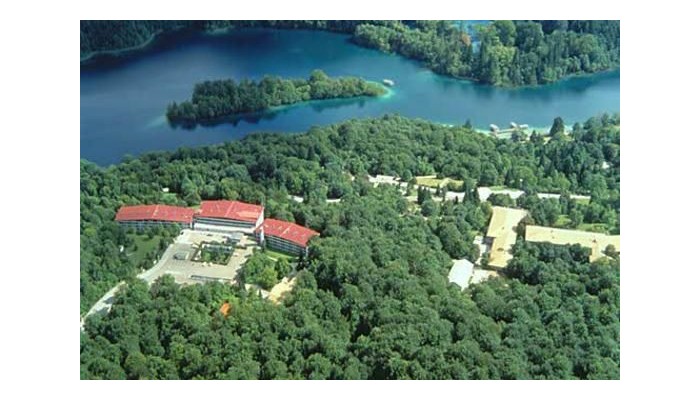 Jezero Hotel Plitvicka poza 0