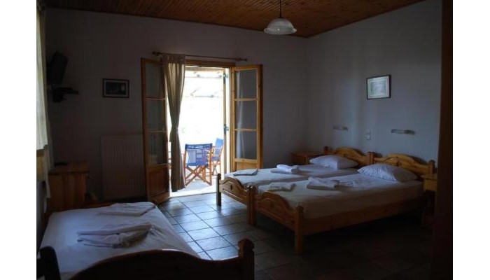 Sirocos Rooms And Studios poza 4