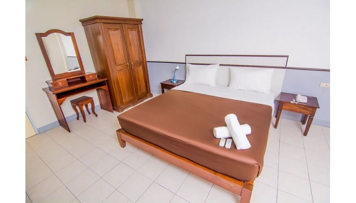 Hotel Sutus Court 3 poza 10