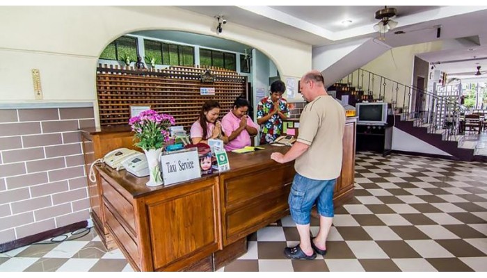 Hotel Sutus Court 4 poza 4