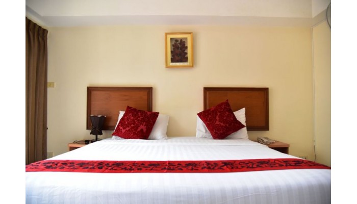 Rajadhani Hotel Pattaya poza 1