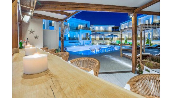 Hotel Mirablue Luxury Residences poza 4