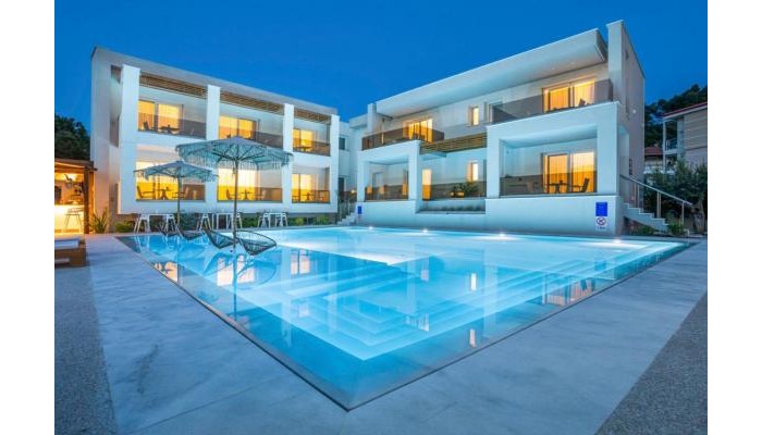 Hotel Mirablue Luxury Residences poza 1