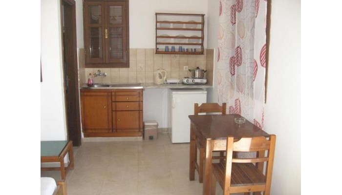 Andreas Studios poza 6