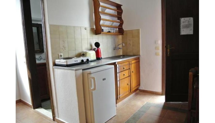 Andreas Studios poza 8