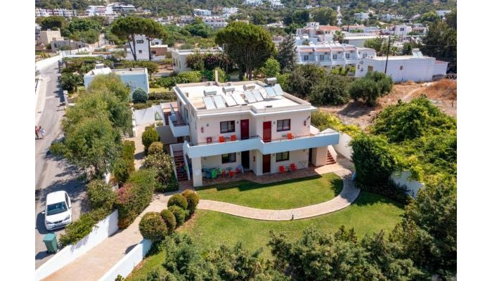 Angela Studios poza 1