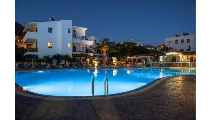 Coliseum Studios And Apartments poza 2