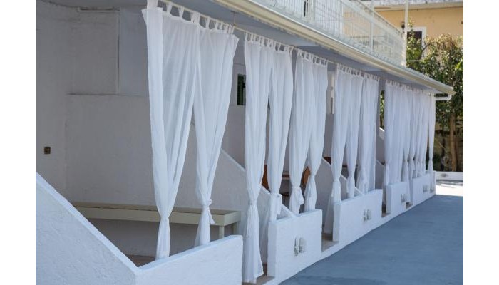 Aristides Studios poza 2