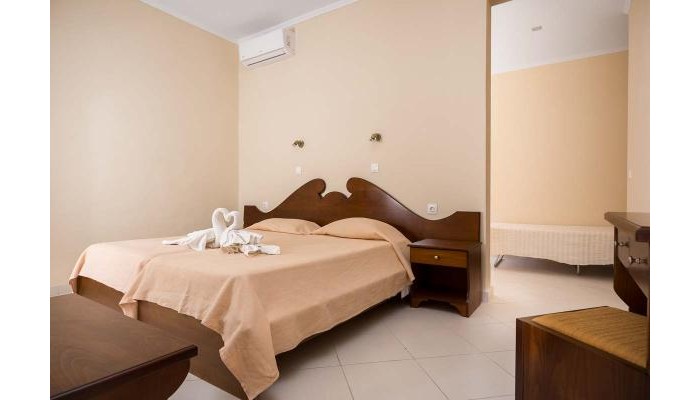 Fouxia Apartments And Studios poza 3