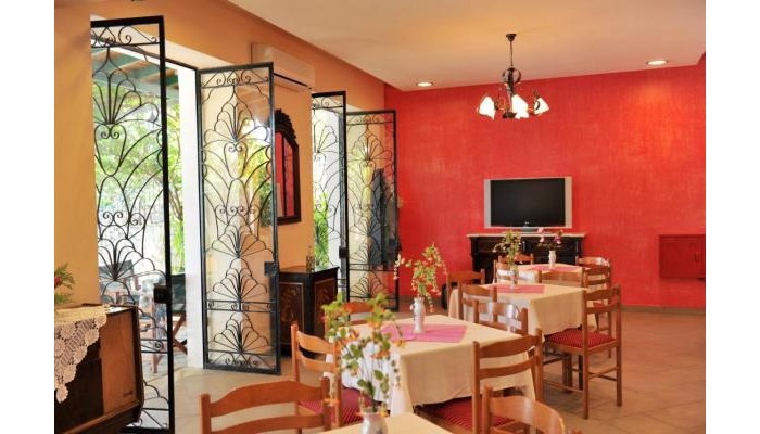 Hotel Logan's Beach poza 9