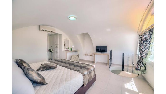 Villa Olympia poza 2