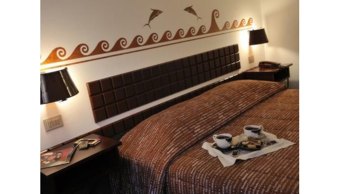Etruscan Chocohotel poza 1