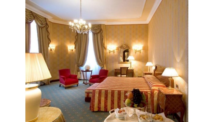 Hotel Sina Brufanu poza 4