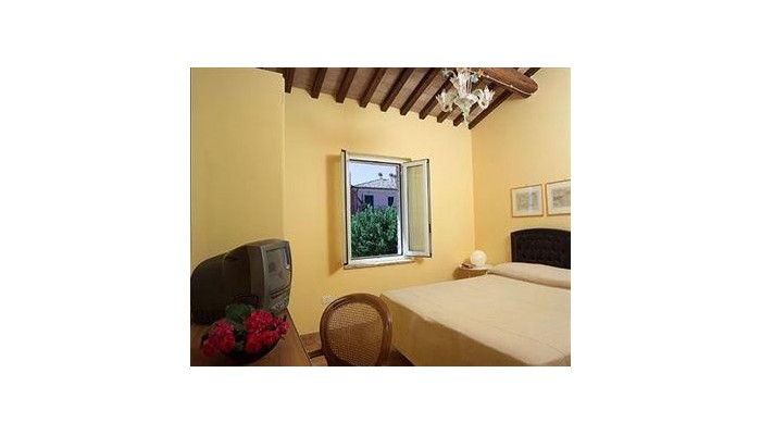 Villa Zuccari Montefalco poza 11