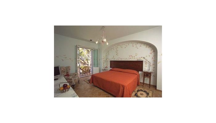 Villa Zuccari Montefalco poza 10