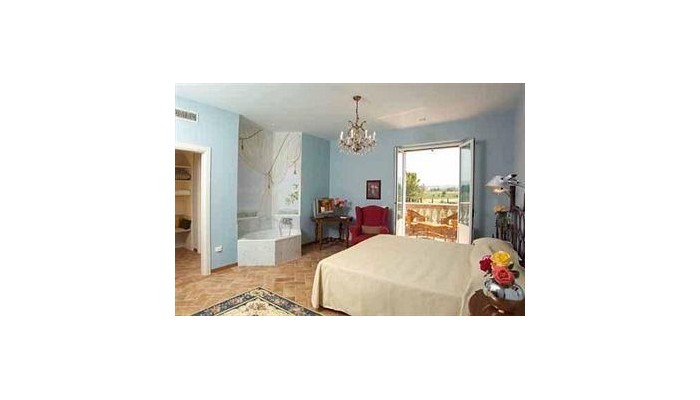 Villa Zuccari Montefalco poza 18