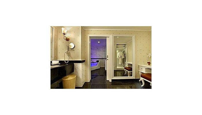 Hotel The Royale Chulan Damansara poza 9