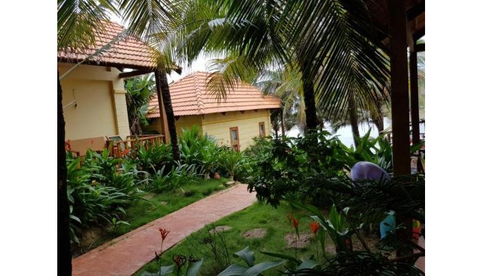 Free Beach Resort poza 1