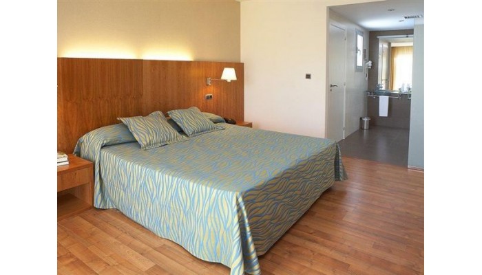 Hotel Fergus Style Nautic Park poza 8