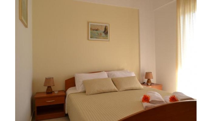 Pavloudis Apartments poza 6